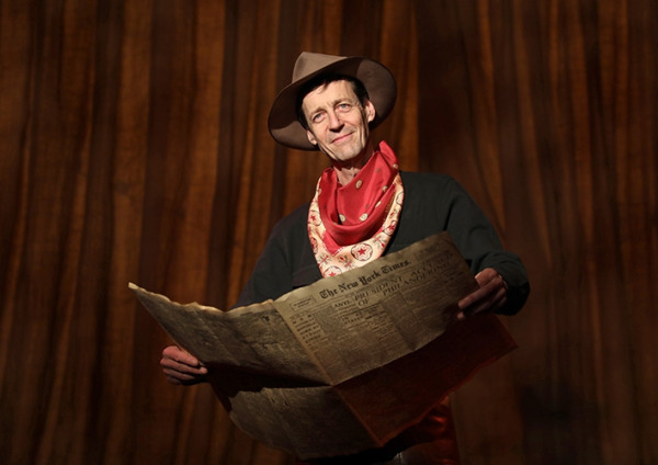 David M. Lutken in Goodspeeds The Will Rogers Follies (c) Diane Sobolewski